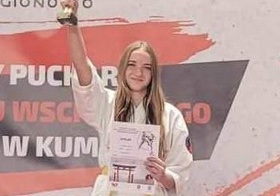 Nasza uczennica Amelia Lorkowska na podium.