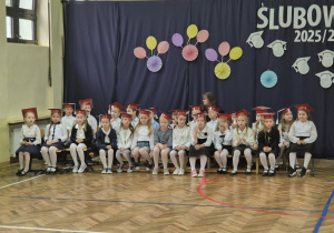 Pamiątkowe zdjęcie klasy 1a.