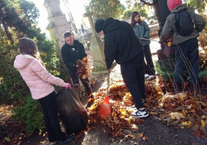 Ratujemy Zabytki Starego Cmentarza.