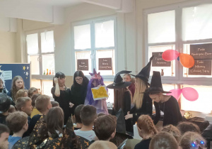 Naukowe czary i eliksiry.