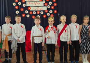 Na zdjęciu uczniowie z klasy 3b.
