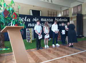 Uroczyste zakończenie roku szkolnego uczniów klas 8