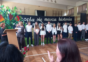 Uroczyste zakończenie roku szkolnego uczniów klas 8.