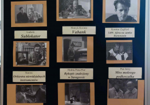 Zdjęcie przedstawiające informacje, zamieszczone na tablicy, dotyczące Jana Machulskiego i jego filmografii.